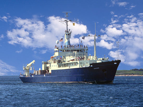 RV Knorr Research Vessel of the U.S. Navy